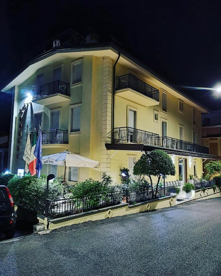 Hotel Pompei Fiuggi Eksteriør billede